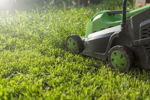 Lot Mowing in Mechanicsburg