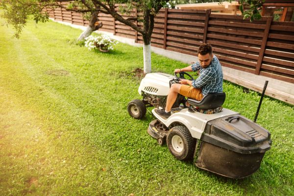Industrial Lawn Mowing in Mechanicsburg